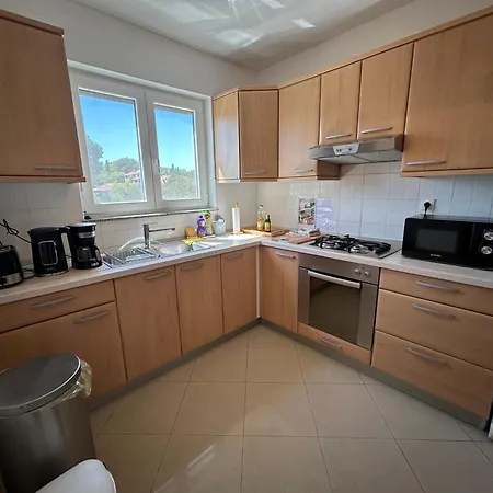 Noel - Free Covered Parking - Fast Wifi - Near Beaches & Brijuni Fažana