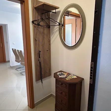 아파트 Noel - Free Covered Parking - Fast Wifi - Near Beaches & Brijuni 파자나